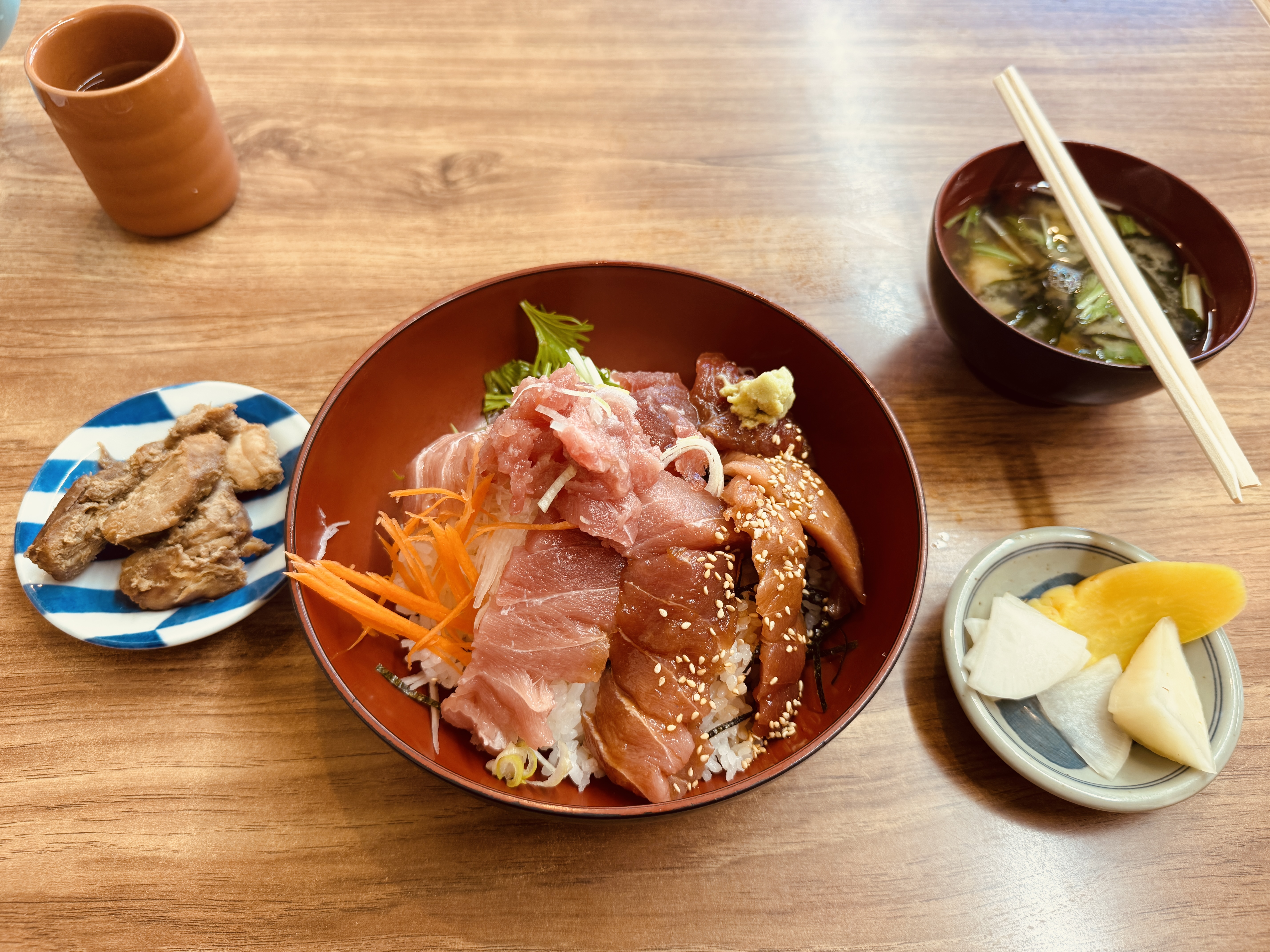 マグロてんこ盛り